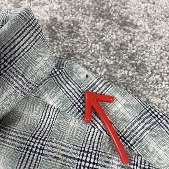 North Face Shirt Mens Large Button Up Vented Mesh Plaid Outdoors Short Sleeve - Picture 4 of 14